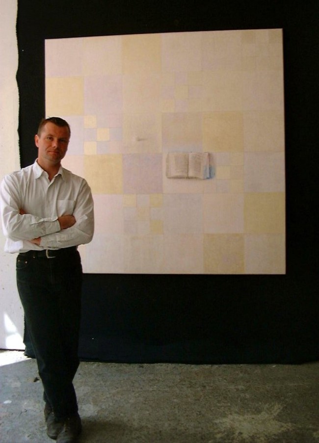 © DR Stéphane Braconnier, dans son atelier, en 2009.